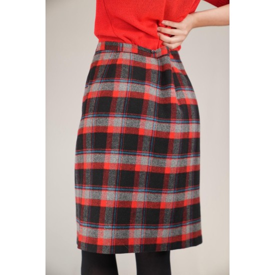 Red  Black Tartan Button-Front Skirt Classic Straight Midi