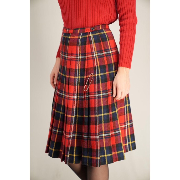 Red Tartan Pleated Midi Skirt Classic Kilt-Inspired Style