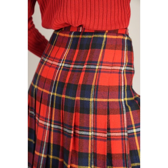 Red Tartan Pleated Midi Skirt Classic Kilt-Inspired Style