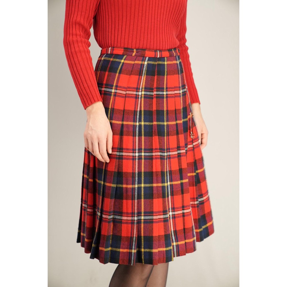 Red Tartan Pleated Midi Skirt Classic Kilt-Inspired Style